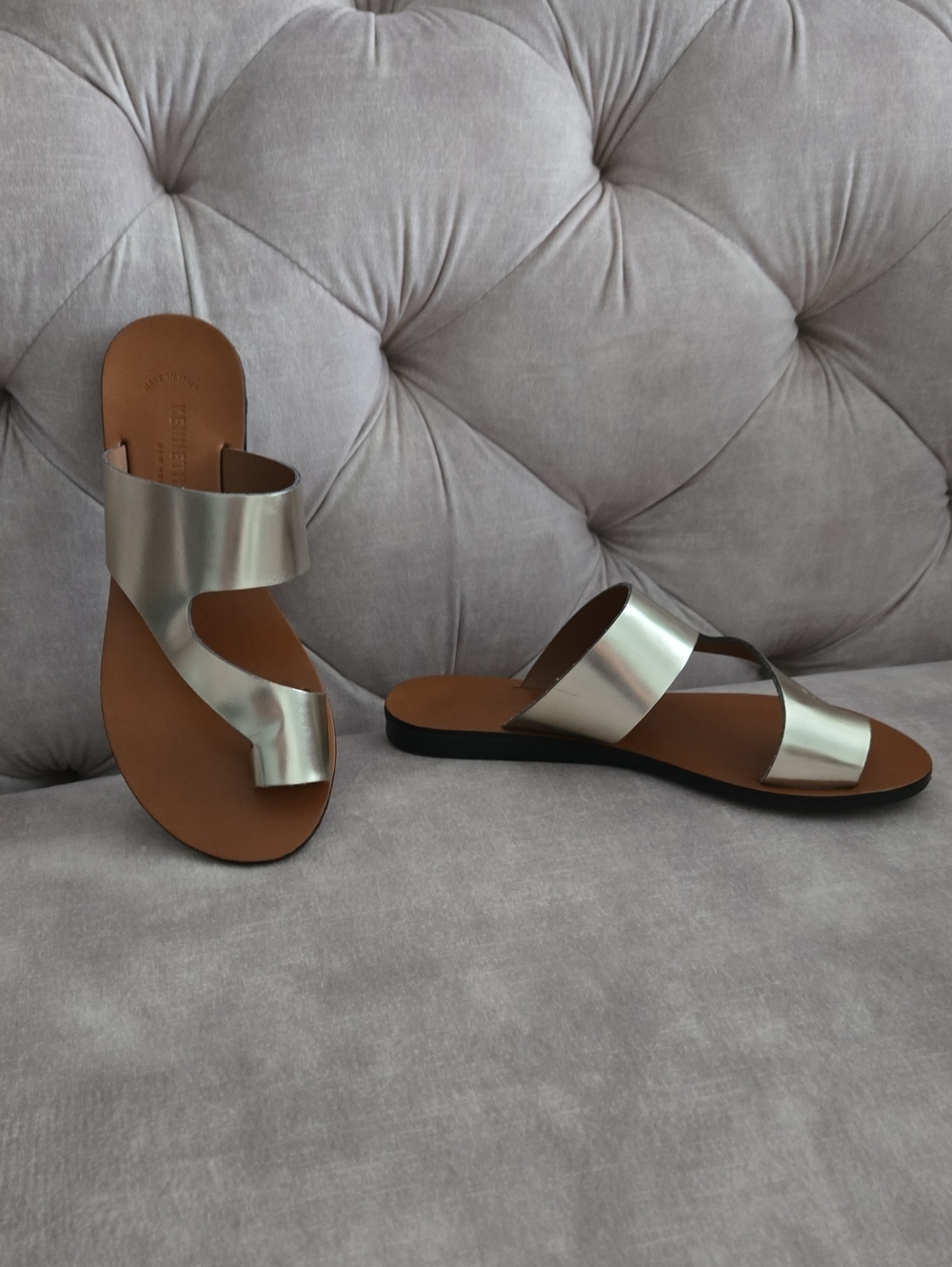 Kenneth Cole Palm Light Gold Women's Slide Sandals, Size 6, Made In Italy